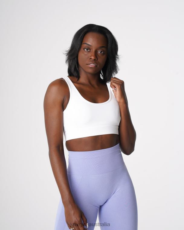 Women Allure Bra 0406091 White Fitness NVGTN