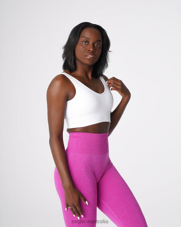Women Elevate Seamless Bra 0406069 White Fitness NVGTN