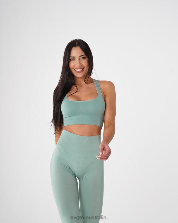 Women Ignite Seamless Bra 0406042 Sage Green Fitness NVGTN