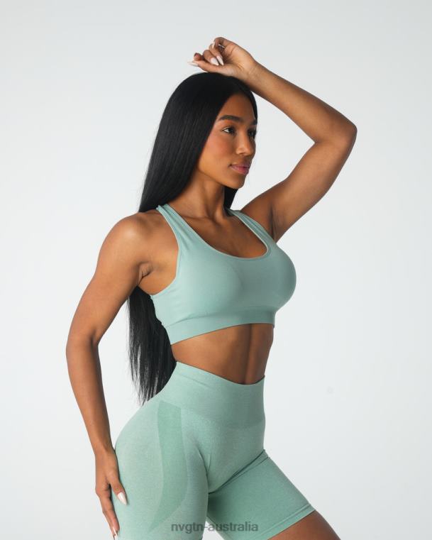 Women Inspire Seamless Bra 0406039 Sage Green Fitness NVGTN