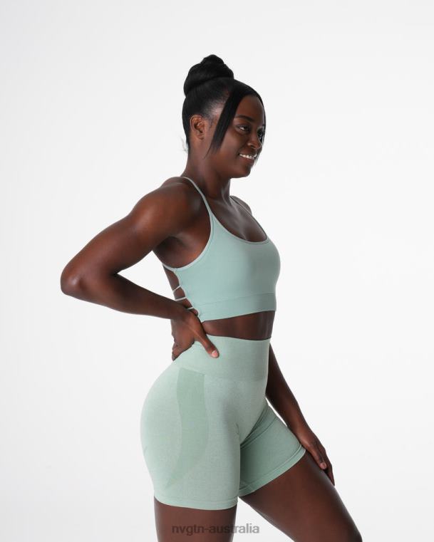 Women Invincible Seamless Bra 0406029 Sage Green Fitness NVGTN