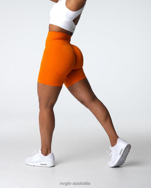 Women Contour 2.0 Seamless Shorts 04060318 Mandarin Fitness NVGTN
