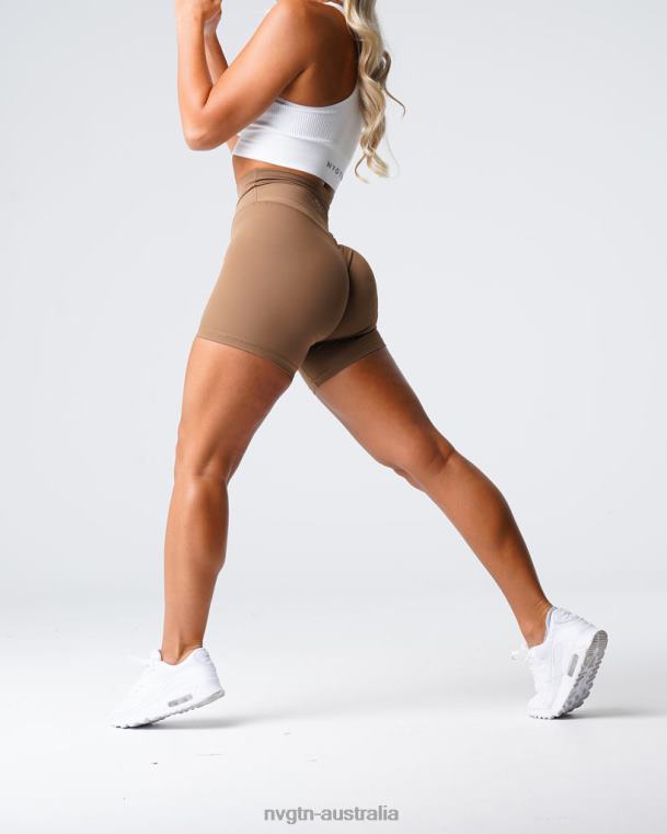 Women Signature 2.0 Shorts 04060456 Mocha Fitness NVGTN