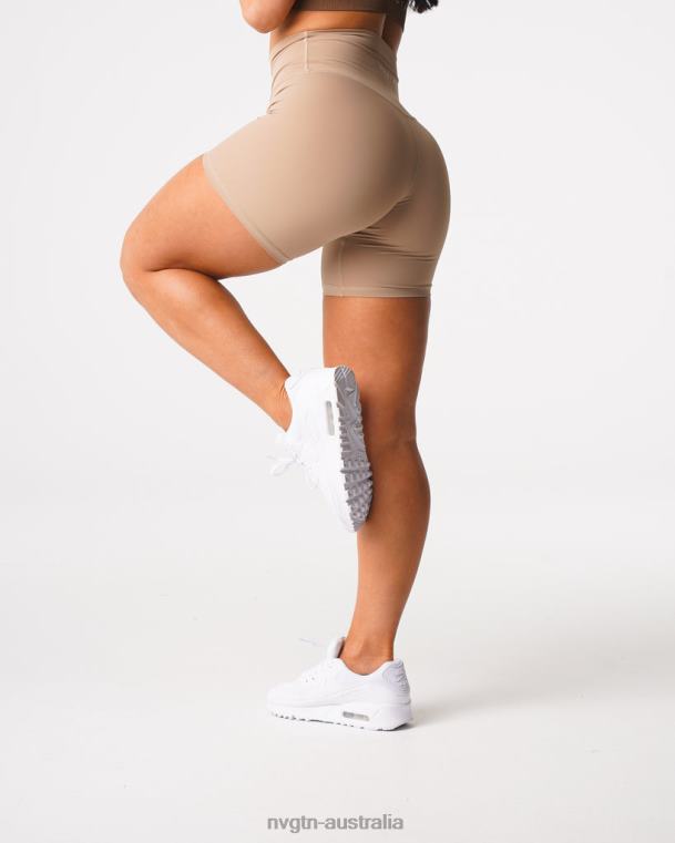 Women Signature 2.0 Shorts 04060457 Latte Fitness NVGTN